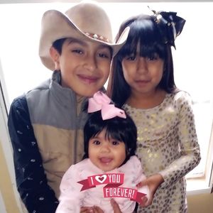 Meet your Posher, Carla